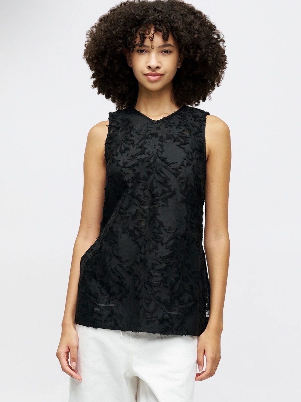DAY Textured floral Black Sleeveless blouse cotton blend structured NWT
